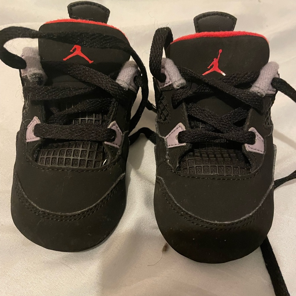 Baby shoes